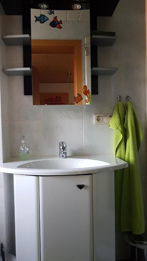 Ferienwohnung Mit Garten Und Spielplatz 클링겐터 외부 사진